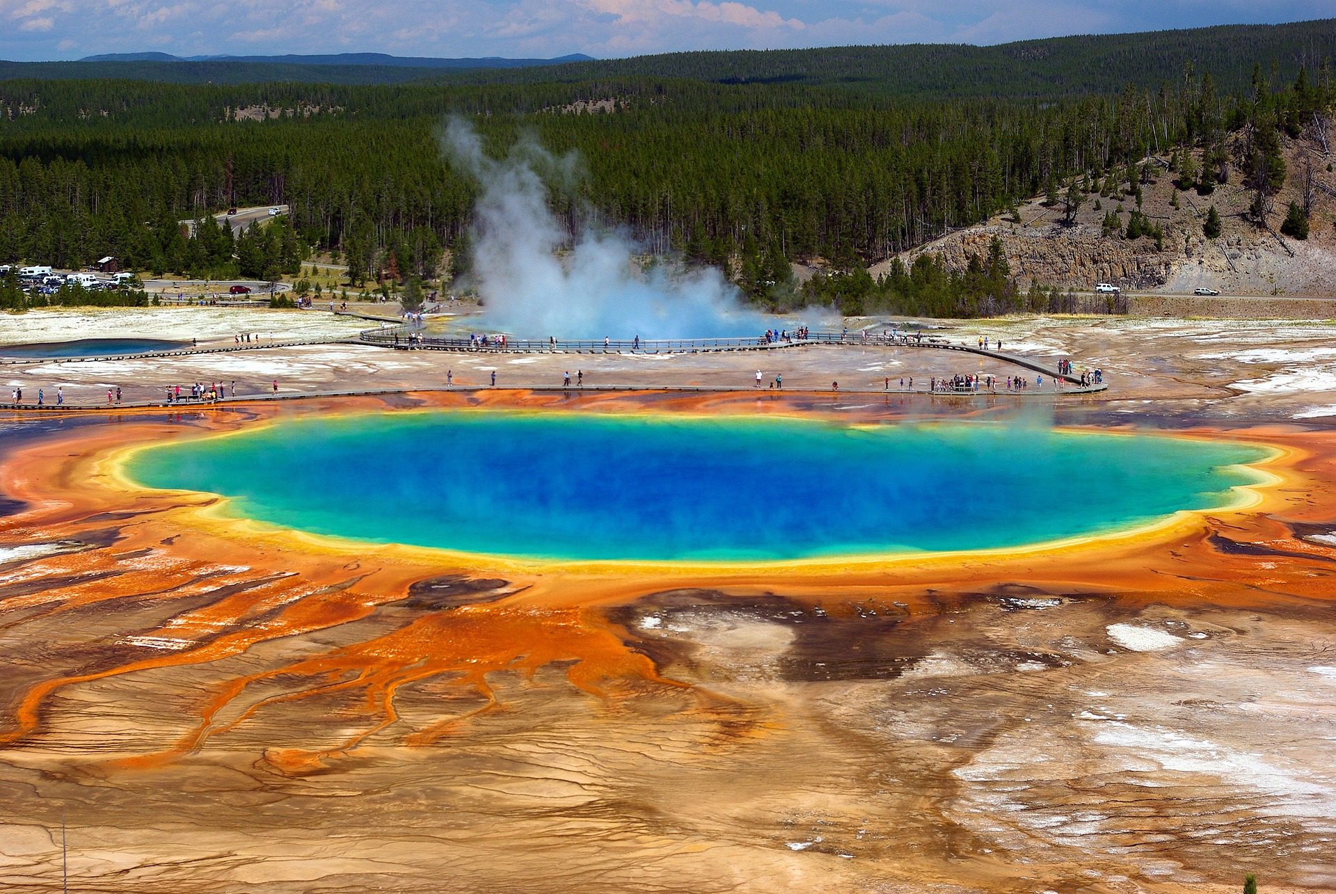 SZ USA_Yellowstone_grand-prismatic-spring-3799785_1920