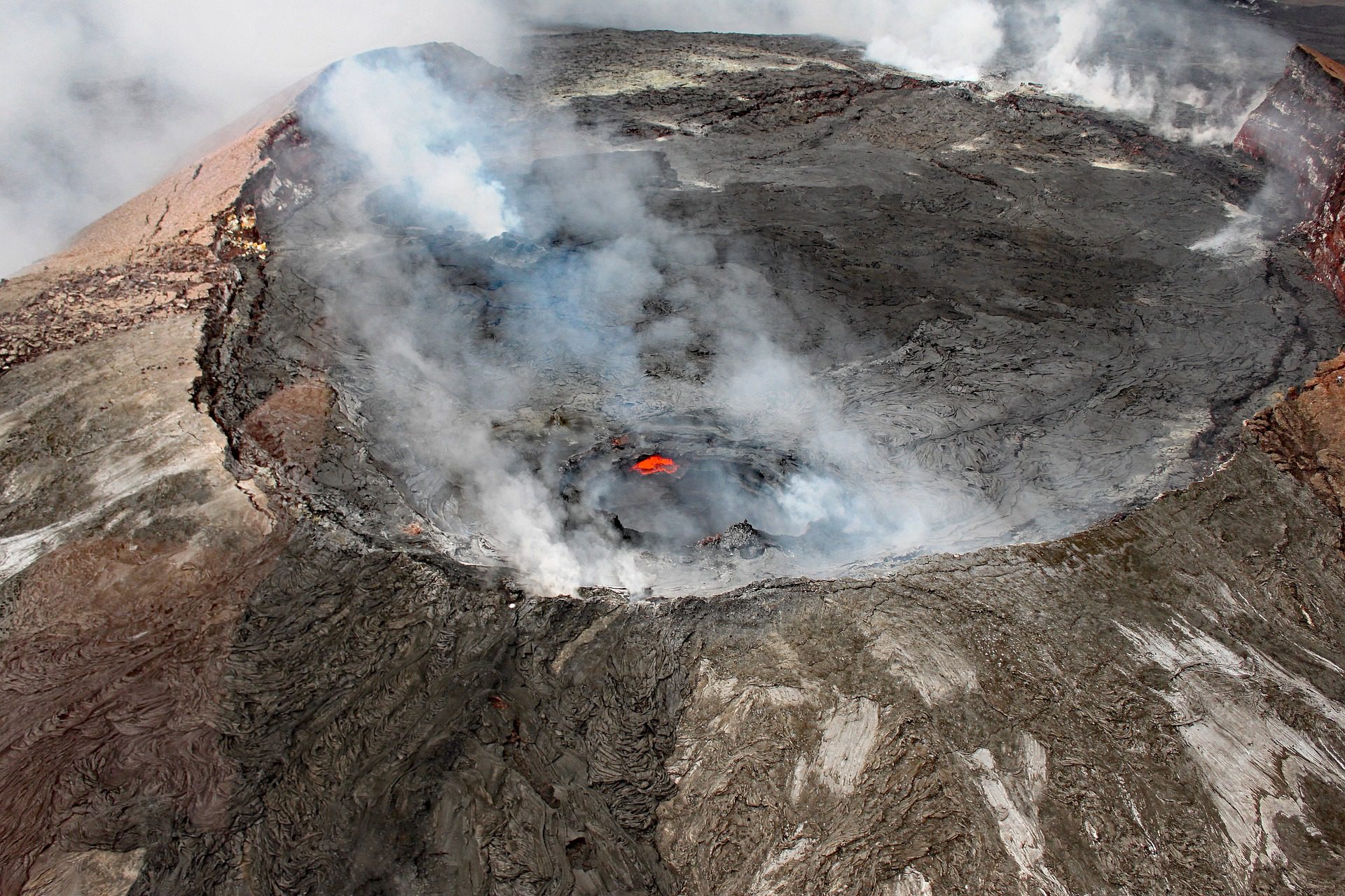 USA-Havaj_kilauea-3088675_1920